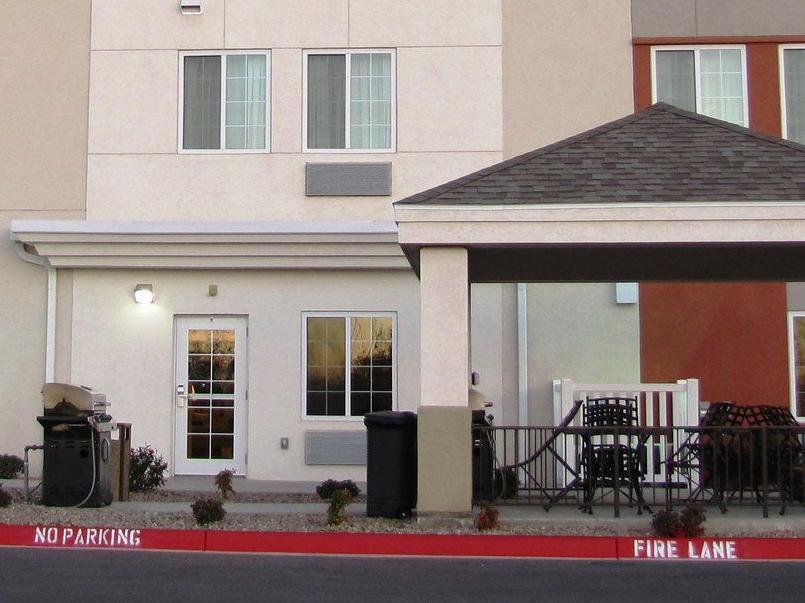 Candlewood Suites Midland By Ihg Exteriör bild